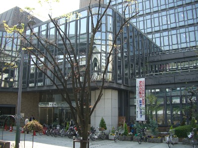 写真：大阪市中央区役所1